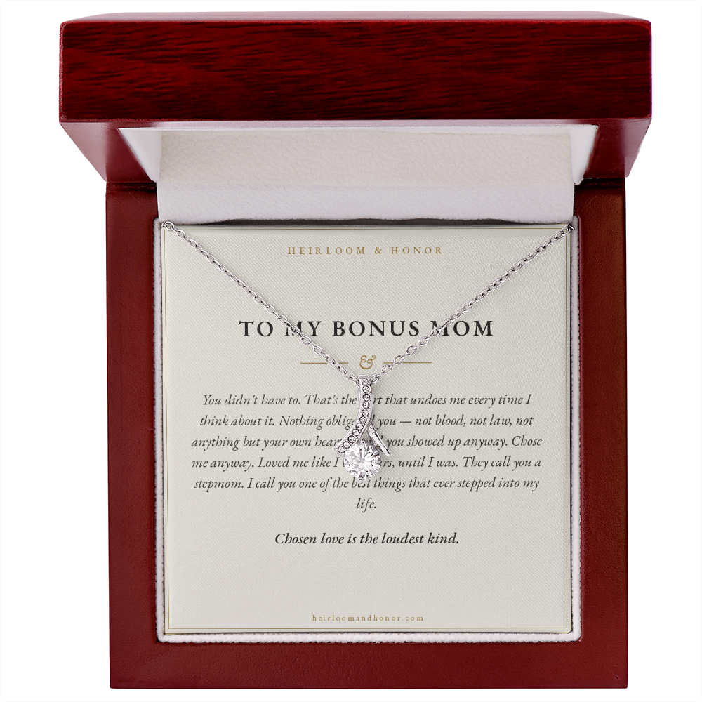 Bonus Mom alluring beauty necklace and message card in luxury mahogany LED gift box